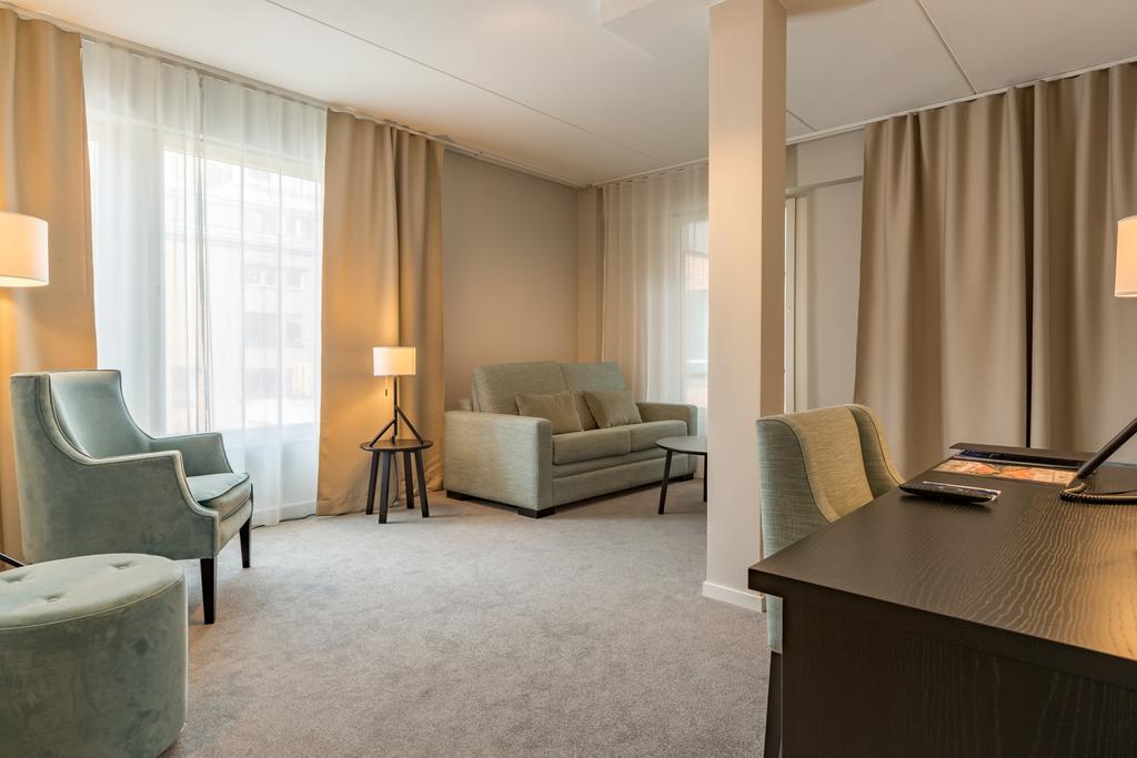 Best Western Plus Hotel Plaza Västerås Екстериор снимка