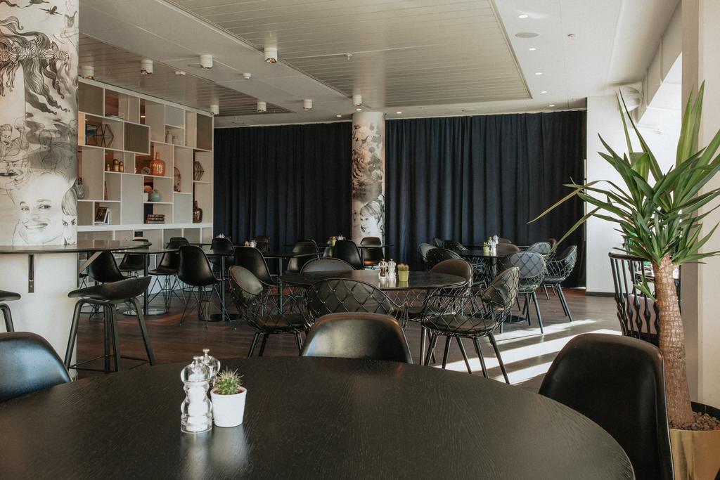 Best Western Plus Hotel Plaza Västerås Екстериор снимка