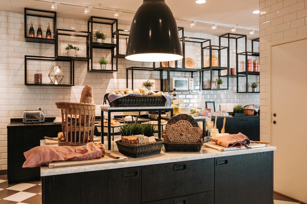 Best Western Plus Hotel Plaza Västerås Екстериор снимка